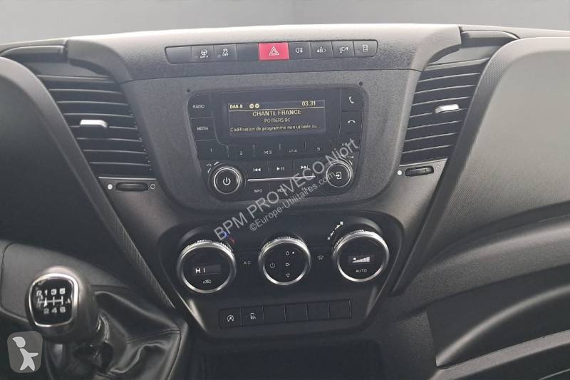 عربة نفعية Iveco