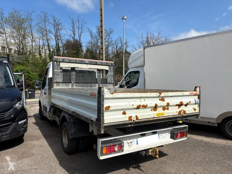 Samochód dostawczy Nissan BENNE 2.3 DCI 145CV...