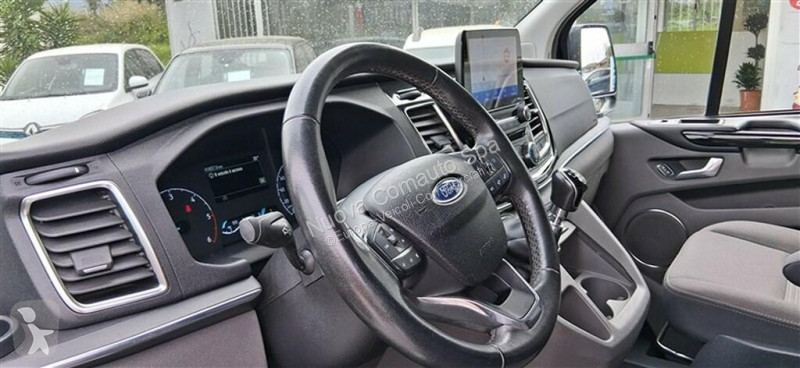 عربة نفعية Ford Custom I