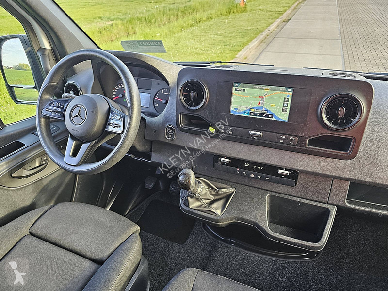 Bedrijfswagen Mercedes 317 L2H2 Mbux RWD Euro6!