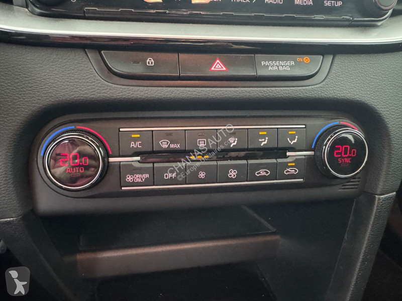 Samochód dostawczy KIA SW 1.6 GDi 141 PHEV...