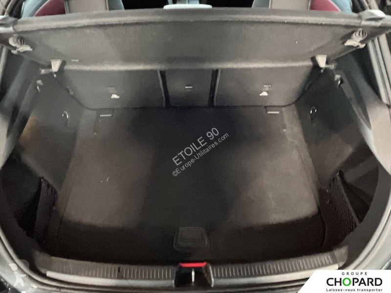 عربة نفعية Mercedes Classe A 35 Mercedes-AMG...