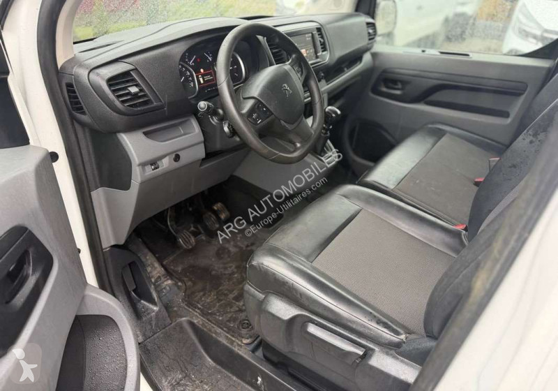 Véhicule utilitaire Peugeot
