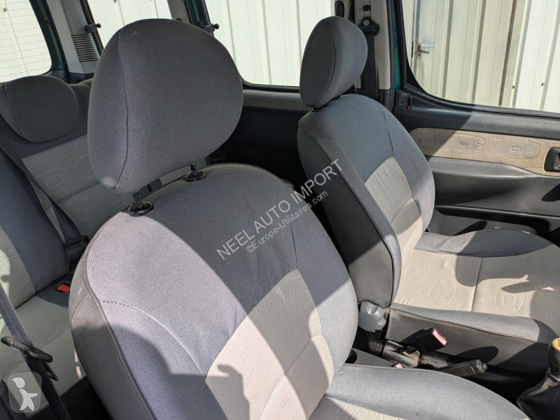Peugeot PARTNER TOTEM 1.6I 110CH BVM5 Transporter