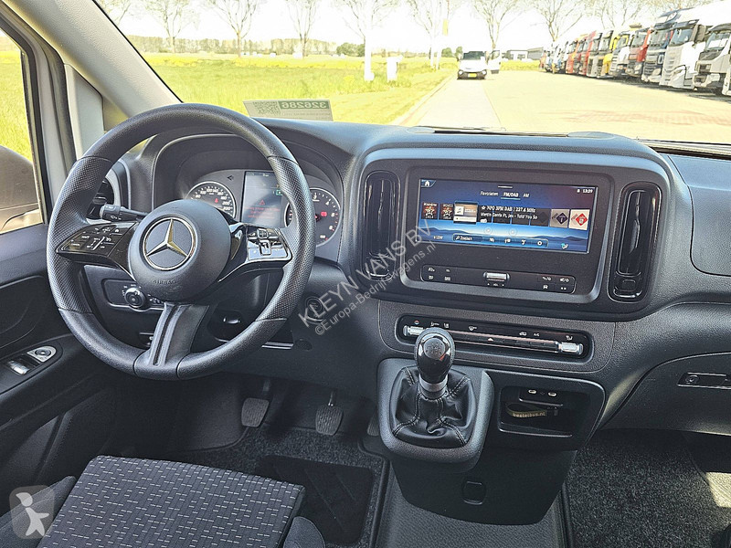Furgoneta Mercedes 110 Veba box XL EURO6