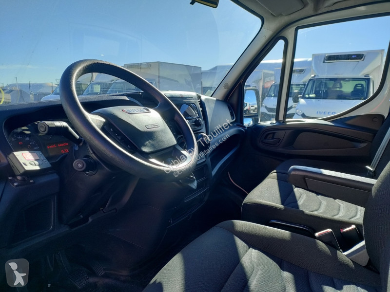 Iveco FRIGO OPTION HAYON - 12M3 140 CV RJ...
