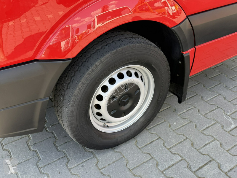 Furgoneta Mercedes
