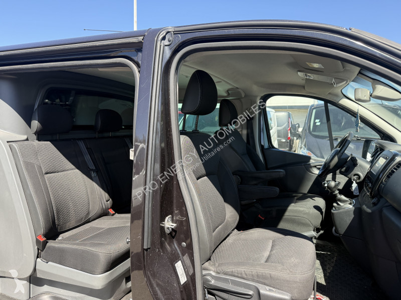 Véhicule utilitaire Opel VIVARO FG F2700 L1H1...