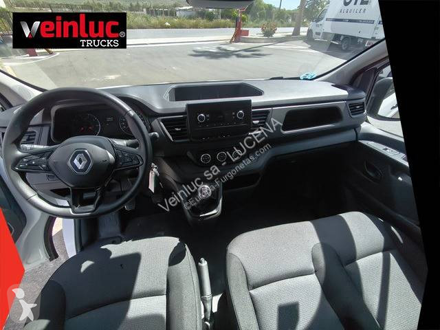 عربة نفعية Renault