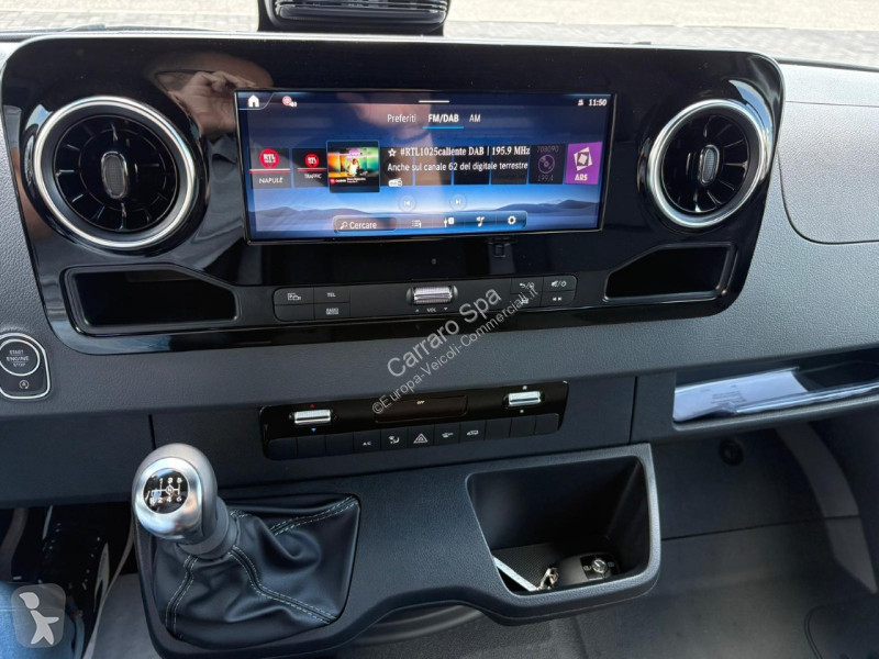 Furgoneta Mercedes Furgone Traz. Post