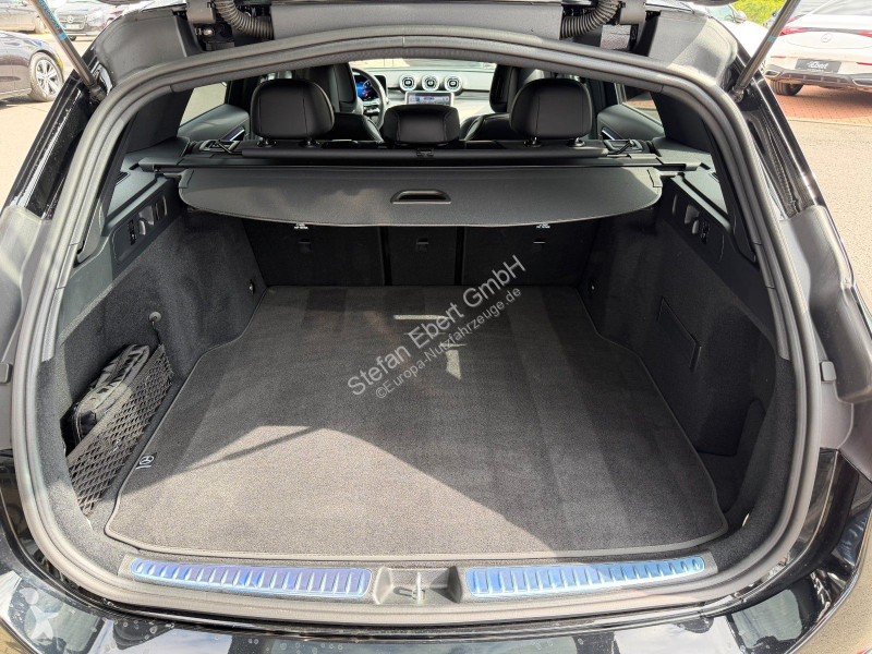 عربة نفعية Mercedes C 180 T...