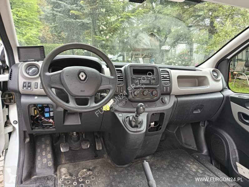 Samochód dostawczy Renault