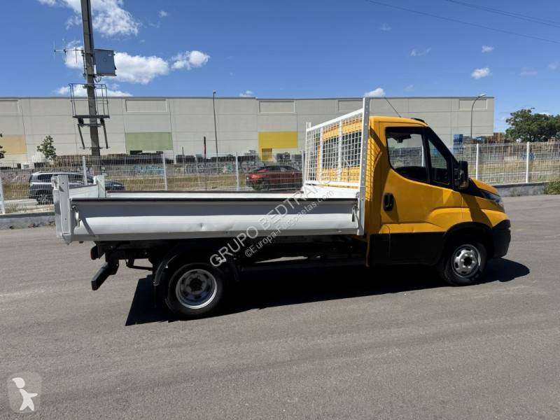Furgoneta Iveco