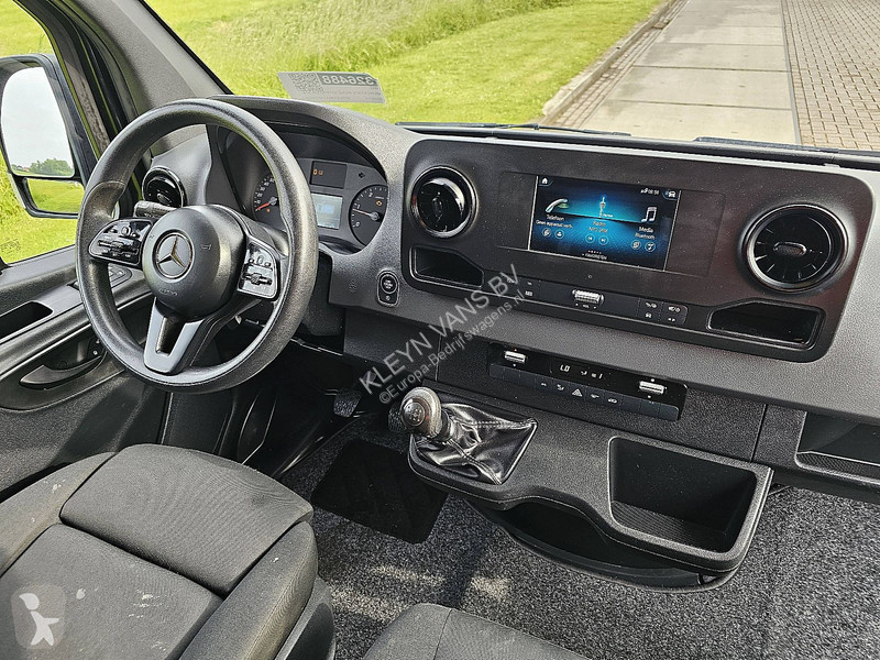 Véhicule utilitaire Mercedes 314 L2H2 Mbux...