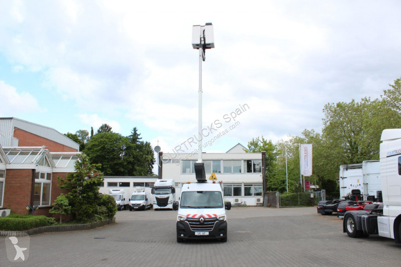 Furgoneta Renault E6 Klubb KL-32 12m 2 Person...