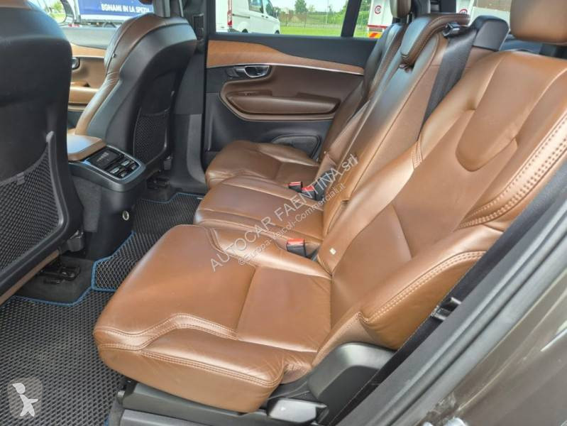 Samochód dostawczy Volvo