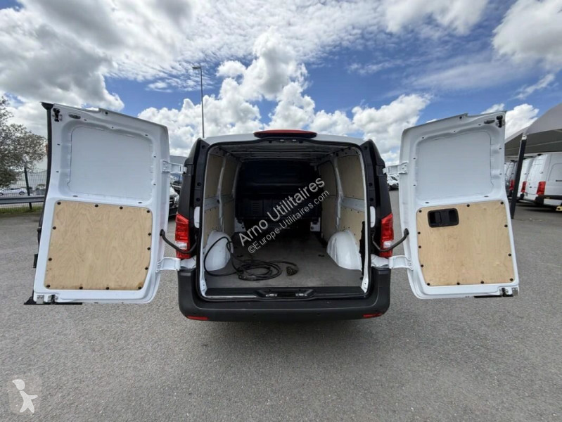 Véhicule utilitaire Mercedes