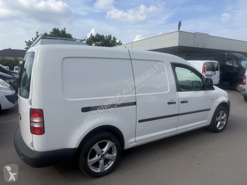 عربة نفعية Volkswagen CADDY MAXI 1.6 TDI 102CH...