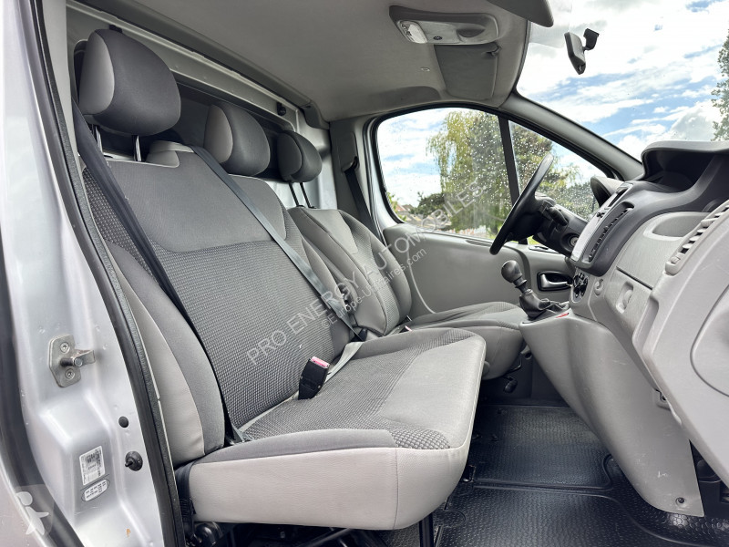 عربة نفعية Opel VIVARO FG F2900 L2H1 2.0 CDTI...