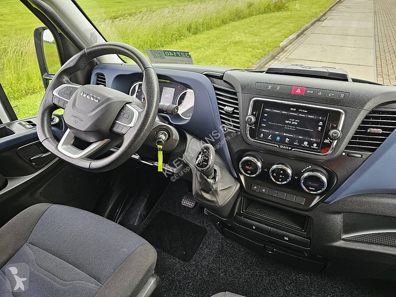 عربة نفعية Iveco 35C18 ac automaat EURO6