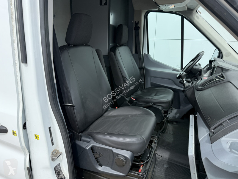 Véhicule utilitaire Ford 2.0 TDCI 130PK L2H2...