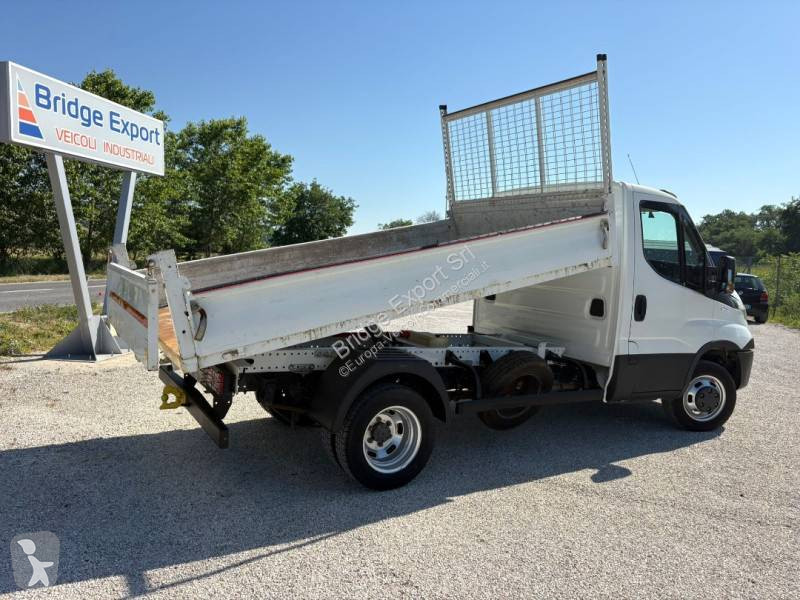 Veicolo commerciale Iveco
