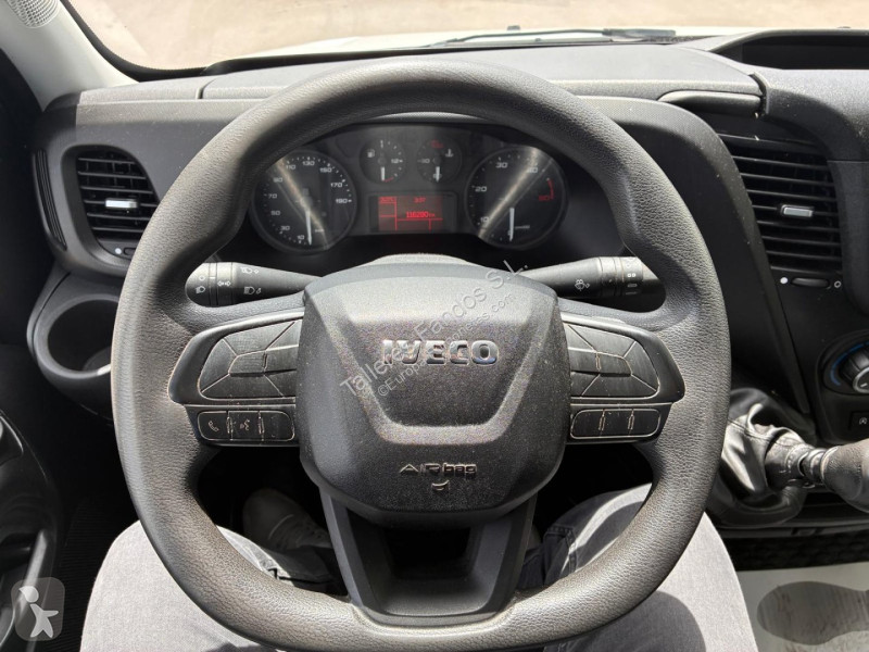 Furgoneta Iveco  35C16 20m3