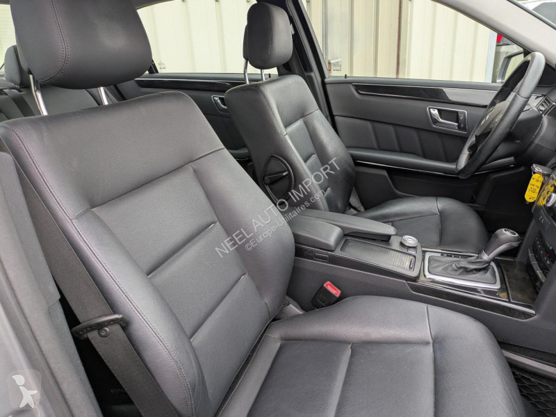 Véhicule utilitaire Mercedes CLASSE E 220 CDI...