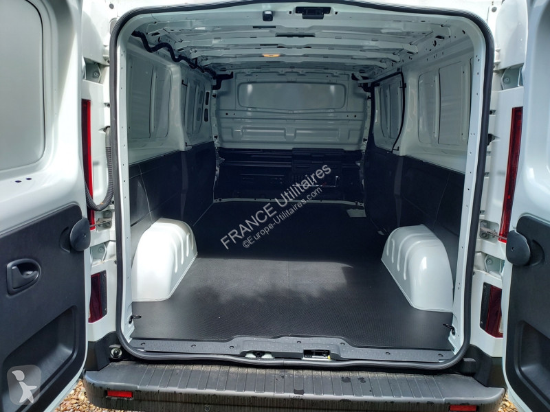Furgoneta Renault TRAFIC III FG + PLANCHER L2H1...