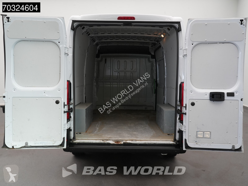Véhicule utilitaire Citroën 140pk L2H2 Navi...