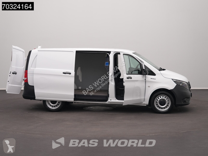 Véhicule utilitaire Mercedes 112 Elektrisch...