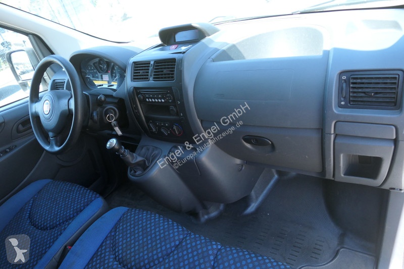 Furgoneta Fiat Scudo 2,0 JTD Klima 3-Sitzer...