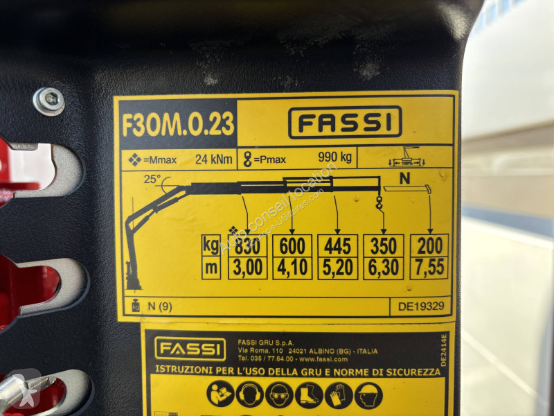 Furgoneta Isuzu PLATEAU+GRUE FASSI F30M.0.23...