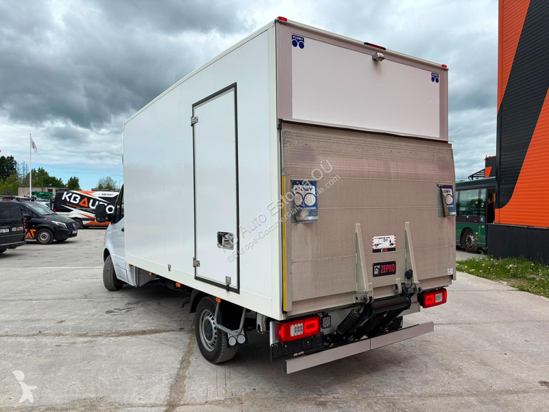 Furgoneta Mercedes 317 CDI BOX L=4283 mm