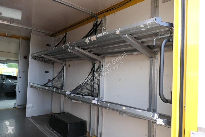 Iveco Daily 35 S11 C30C AUTOMATIK KAMERA Regale...