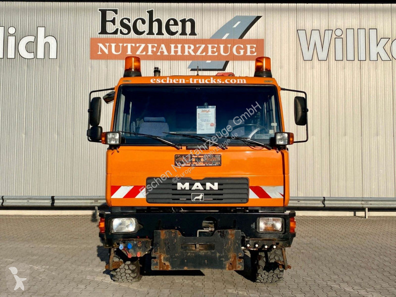 عربة نفعية MAN LE 8.220 4x4 | Kipper/Kran...