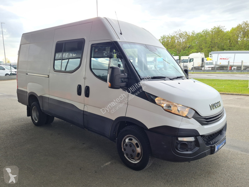 عربة نفعية Iveco DAILY 35C FG 35C14V12
