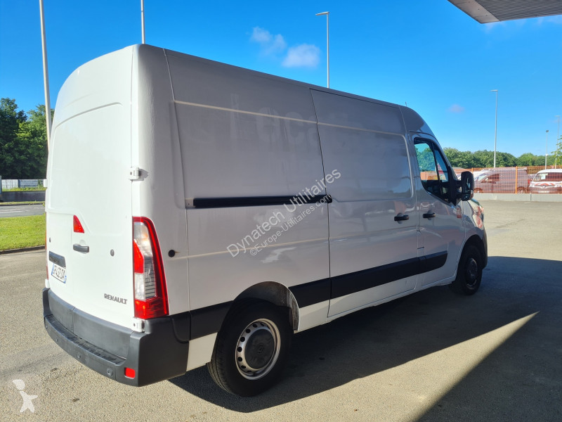 Véhicule utilitaire Renault MASTER III FG F3300...