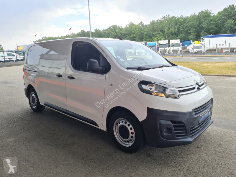 Véhicule utilitaire Citroën JUMPY FG M 1.6...