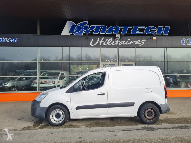 Véhicule utilitaire Peugeot PARTNER STANDARD...
