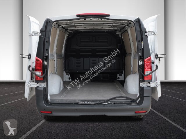 Mercedes Vito116CDI KA...