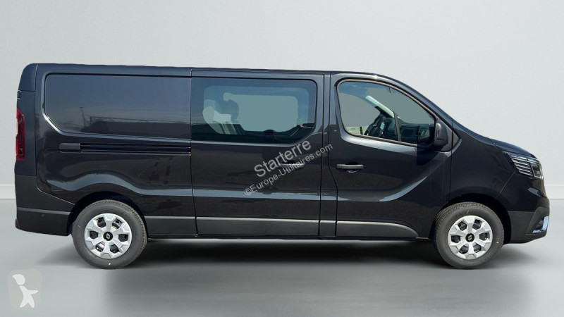 Véhicule utilitaire Renault  TRAFIC CABINE...