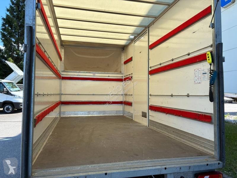 Véhicule utilitaire Iveco 3.0 - Caisse 20 m3 +...