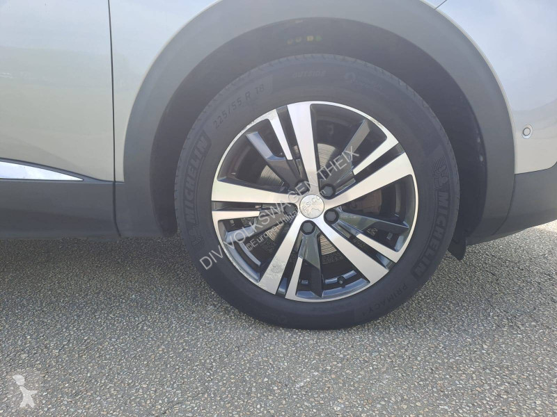 Peugeot 3008 BlueHDi 130ch S&S EAT8 Transporter