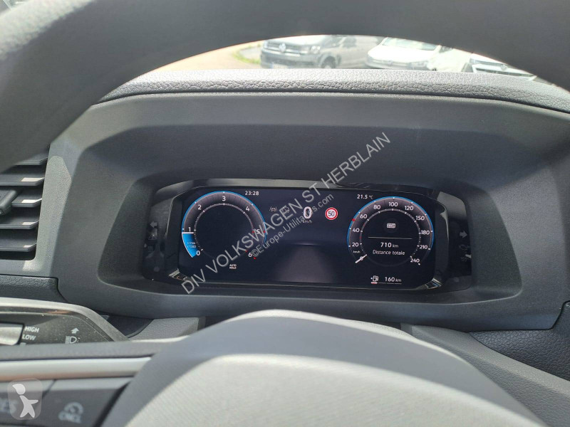 Volkswagen CRAFTER VAN 35 L3H3 2.0 TDI 177 CH van