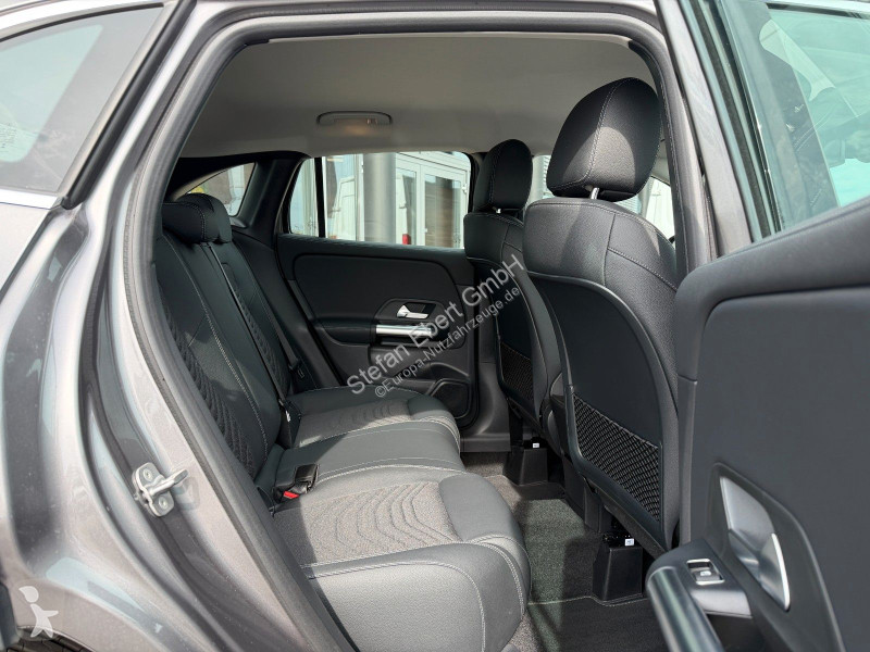 عربة نفعية Mercedes GLA  d Progressive...