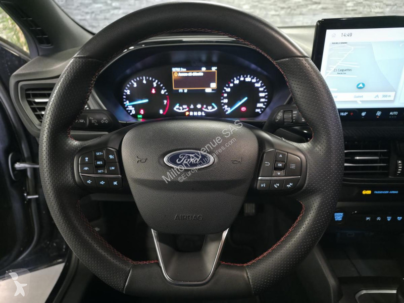Véhicule utilitaire Ford FOCUS 1.0 EcoBoost...