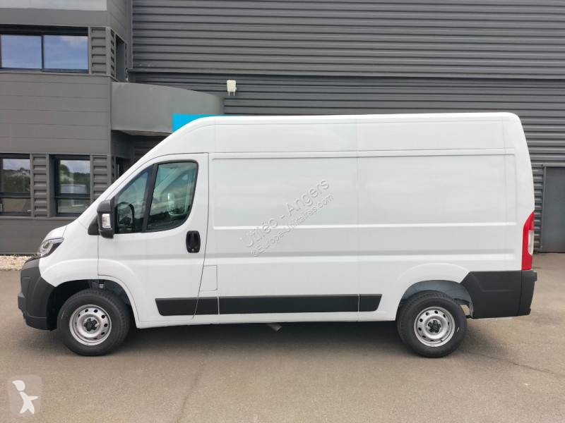Peugeot  Transporter