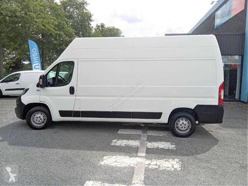 Peugeot  Transporter