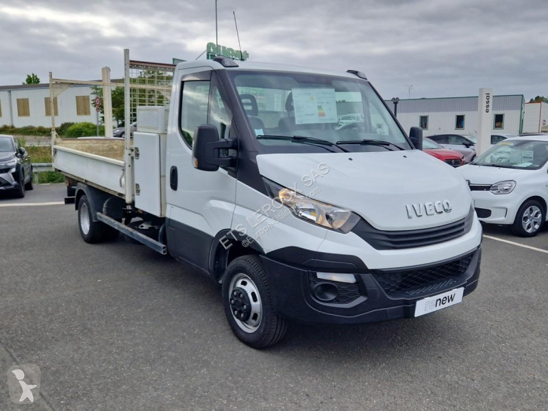 Furgoneta Iveco DAILY CHASSIS CABINE